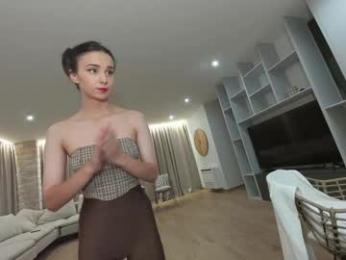 ehotlovea — Chaturbate recorded stream screenshot (13 Oct 2025)