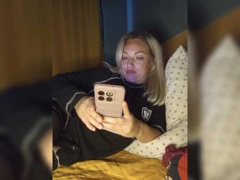 Tanysha-1 — Bongacams recorded stream image, 13.10.2025 05:30