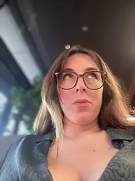 MommmyYummy — Stripchat recorded stream image, 13.10.2025 12:50