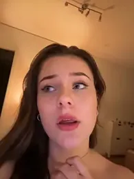 MaribelRiver — Stripchat recorded stream screenshot (13 Oct 2025)