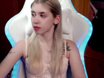 ho1yh01e — Chaturbate recorded stream image, 13.10.2025 18:50