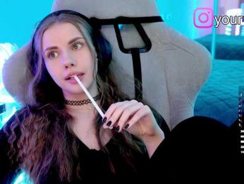 VikkiExtraCheese — Bongacams recorded stream image, 13.10.2025 19:10