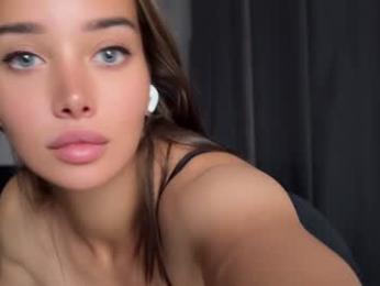 quantum_heart — Chaturbate recorded stream image, 14.10.2025 10:10