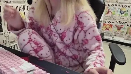 SNAKEgirlQAQ — Stripchat recorded stream image, 14.10.2025 15:10