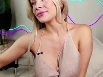 oliviaowens — Chaturbate recorded stream image, 15.10.2025 00:20