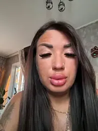 RuslanaXX — Stripchat recorded stream screenshot (15 Oct 2025)