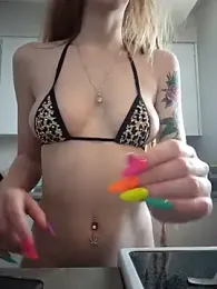 LucidLucy — Stripchat recorded stream image, 20.02.2025 14:00