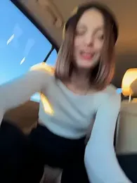 DollyTall — Stripchat recorded stream screenshot (15 Oct 2025)