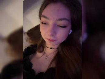 ShyAlya — Bongacams recorded stream image, 15.10.2025 16:20