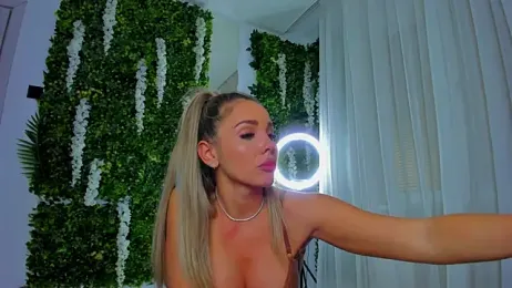 VivienCarter — Stripchat recorded stream image, 15.10.2025 17:00