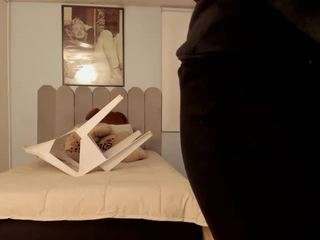 lady-brownn — Camsoda recorded stream screenshot (20 Feb 2025)