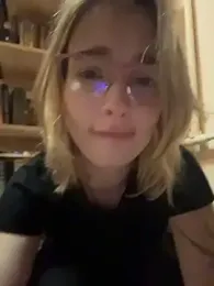 Baby_Tiny — Stripchat recorded stream image, 16.10.2025 17:00