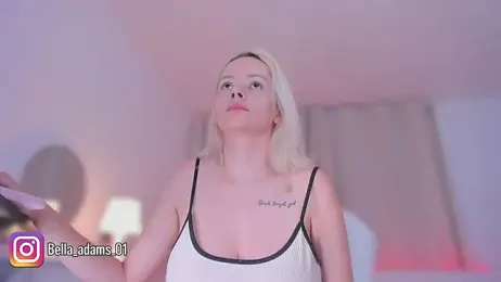 bella_adams_ — Stripchat recorded stream screenshot (17 Oct 2025)