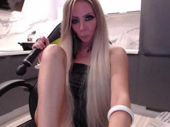 blondalina — Bongacams recorded stream image, 17.10.2025 13:50