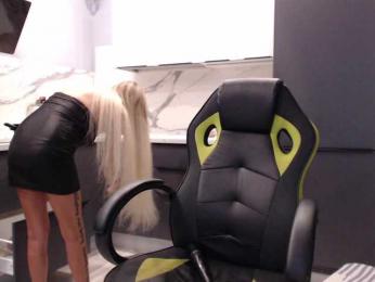 blondalina — Bongacams recorded stream image, 17.10.2025 13:50