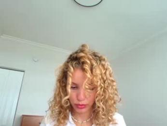 theislandgirl — Chaturbate recorded stream image, 20.02.2025 19:00