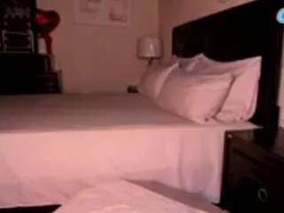 iluvsaffire-bleu — Camsoda recorded stream image, 17.10.2025 22:20