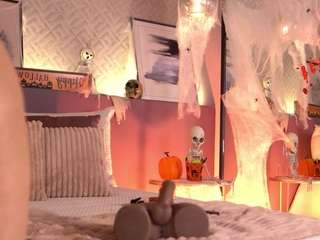 ellediane — Camsoda recorded stream image, 17.10.2025 22:50