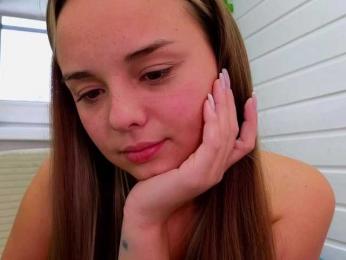 misss-vikki — Bongacams recorded stream image, 19.10.2025 06:40