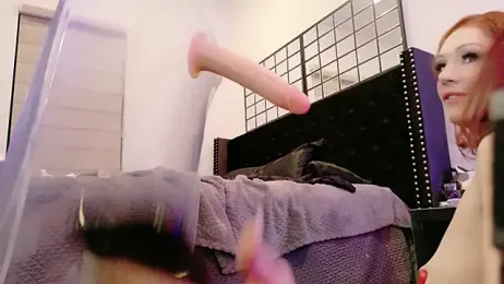 Midnightrose11 — Stripchat recorded stream image, 19.10.2025 06:20