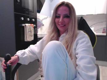 blondalina — Bongacams recorded stream image, 20.02.2025 23:30
