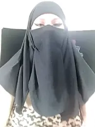 evelyn__salah — Stripchat recorded stream image, 19.10.2025 20:10