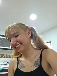Pinkie_Princes — Stripchat recorded stream image, 20.10.2025 05:10