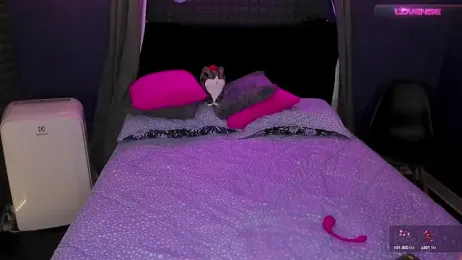 bull_vixen2001 — Stripchat recorded stream image, 20.10.2025 09:30