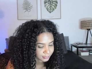 ninagold — Camsoda recorded stream image, 21.10.2025 03:30