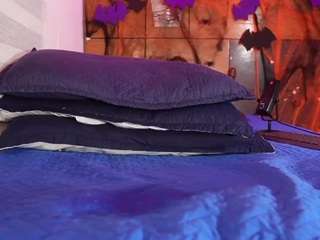 mssburbuja — Camsoda recorded stream image, 21.10.2025 03:10