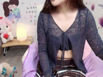 Angela19 — Bongacams recorded stream image, 21.10.2025 17:10