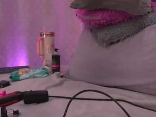 violeta-sanz — Camsoda recorded stream image, 22.10.2025 03:00