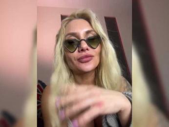 Tvoyasamka77 — Bongacams recorded stream image, 22.10.2025 03:20