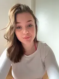 MaribelRiver — Stripchat recorded stream screenshot (22 Oct 2025)