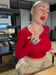 EmaSalis — Stripchat recorded stream image, 21.02.2025 10:50