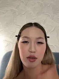 Aiko_Yumi — Stripchat recorded stream image, 23.10.2025 20:00