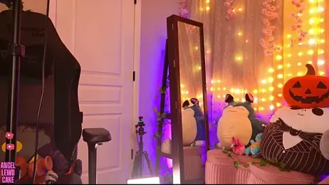 Angel-Lewd-Cake — Stripchat recorded stream image, 23.10.2025 21:20