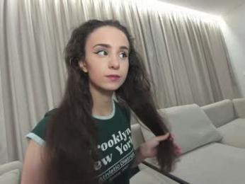 ehotlovea — Chaturbate recorded stream screenshot (24 Oct 2025)