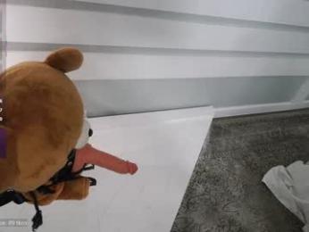 rosiebones — Chaturbate recorded stream screenshot (24 Oct 2025)