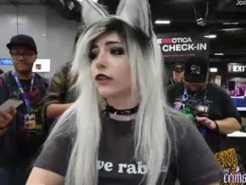 crimsonkitten — Chaturbate recorded stream screenshot (24 Oct 2025)