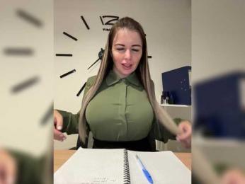 Brenda_KiSKA — Bongacams recorded stream image, 25.10.2025 03:20