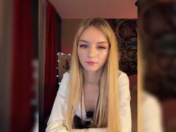 ilittleheart — Bongacams recorded stream image, 21.02.2025 17:20