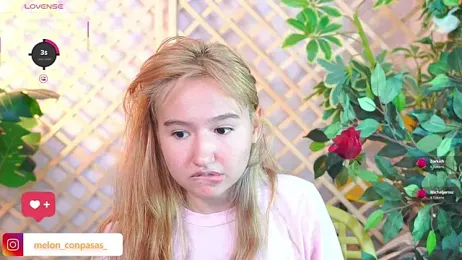 Pinkie_Princes — Stripchat recorded stream image, 26.10.2025 05:30