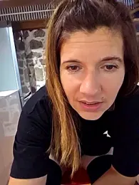Lina_lou4 — Stripchat recorded stream image, 26.10.2025 09:30