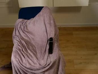 molly_p — Chaturbate recorded stream screenshot (27 Oct 2025)