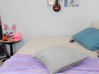 Sara Laurent — Flirt4free recorded stream image, 27.10.2025 13:30