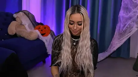 GoldenAmber — Stripchat recorded stream screenshot (28 Oct 2025)