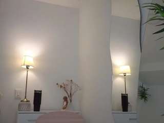 azaleiia — Camsoda recorded stream image, 22.02.2025 01:00