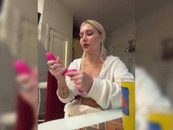 Tvoyasamka77 — Bongacams recorded stream image, 30.10.2025 09:30