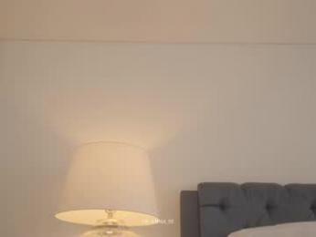 emma_lu1 — Chaturbate recorded stream image, 30.10.2025 15:00